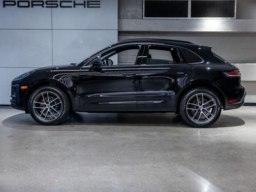 2026 Porsche Macan 