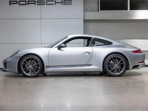 2019 Porsche 911 Carrera T