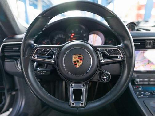 2019 Porsche 911 Carrera T