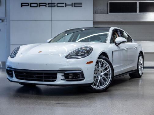 2020 Porsche Panamera 4