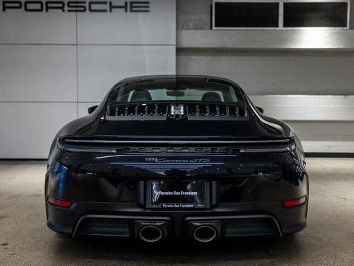 2025 Porsche 911 Carrera GTS