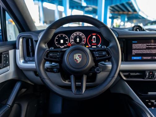 2025 Porsche Cayenne Cayenne