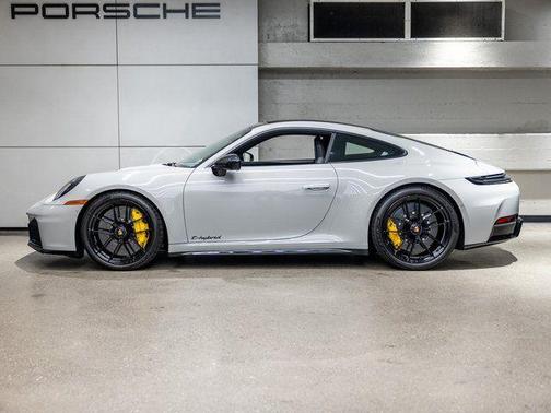 Chalk 2025 Porsche 911 Carrera 4 GTS