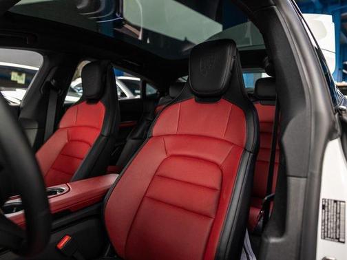 2025 Porsche Taycan 4S