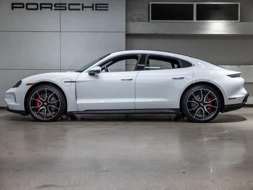 2025 Porsche Taycan 4S