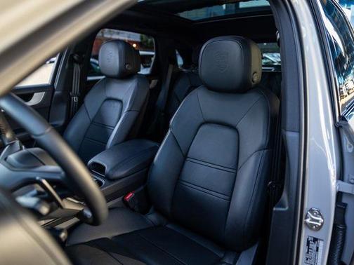2025 Porsche Cayenne Cayenne