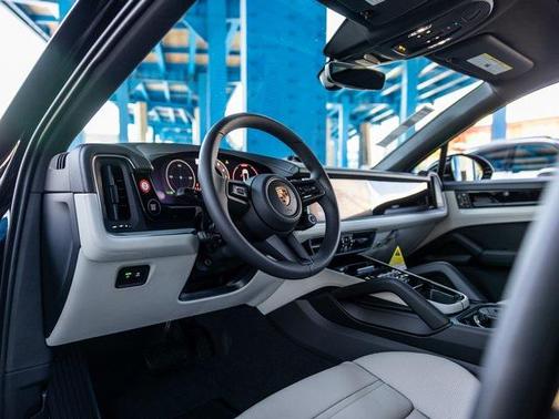 2025 Porsche Cayenne