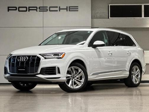 2023 Audi Q7 55 Premium Plus