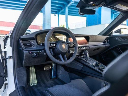 2025 Porsche 911 GT3