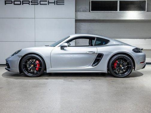 2024 Porsche 718 Cayman GTS 4.0