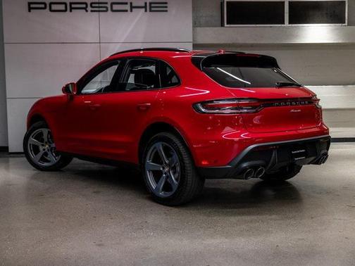 2026 Porsche Macan 