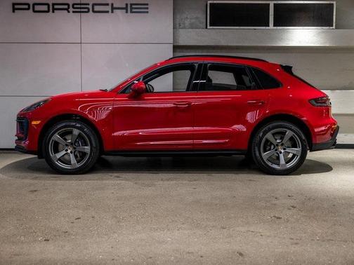 2026 Porsche Macan 