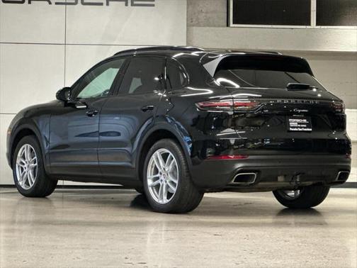 2022 Porsche Cayenne Platinum Edition