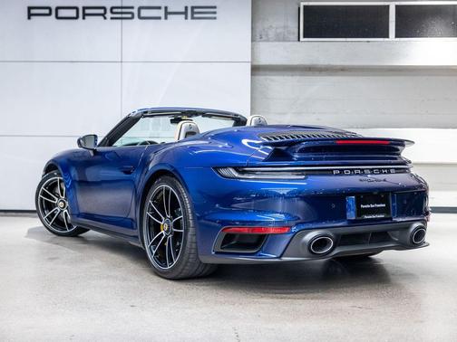 2025 Porsche 911 Turbo S