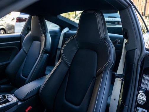 2024 Porsche 911 Carrera 4S