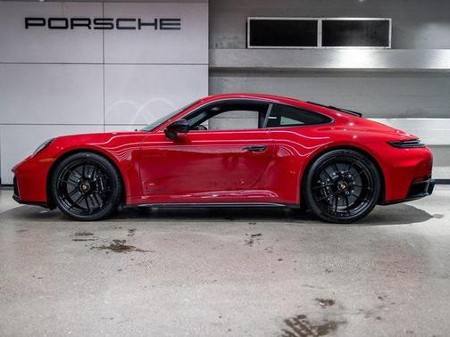 2026 Porsche 911 Carrera GTS