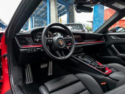 2026 Porsche 911 Carrera GTS