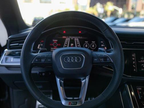 2023 Audi RS Q8 4.0T