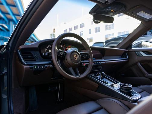 Green Metallic 2026 Porsche 911 Carrera 4S