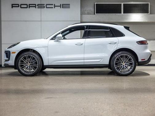 2026 Porsche Macan 