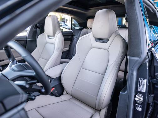 Gray Metallic 2026 Porsche Macan Macan Electric Turbo