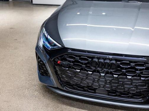 2024 Audi RS 3 TFSI quattro S tronic