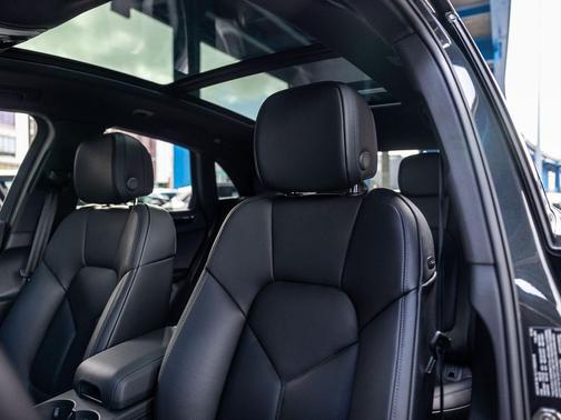 Gray Metallic 2026 Porsche Macan Macan