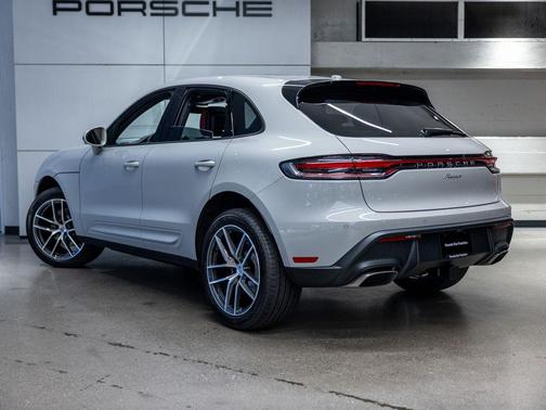 2026 Porsche Macan 