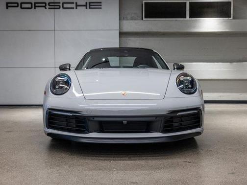 2023 Porsche 911 Carrera T