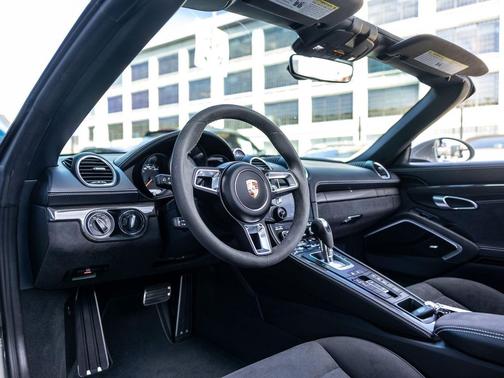 Chalk 2022 Porsche 718 Boxster GTS 4.0