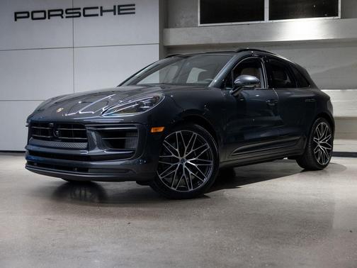 Gray Metallic 2025 Porsche Macan Macan