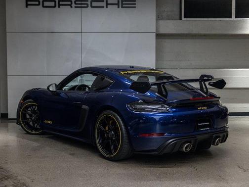 2024 Porsche 718 Cayman GT4 RS