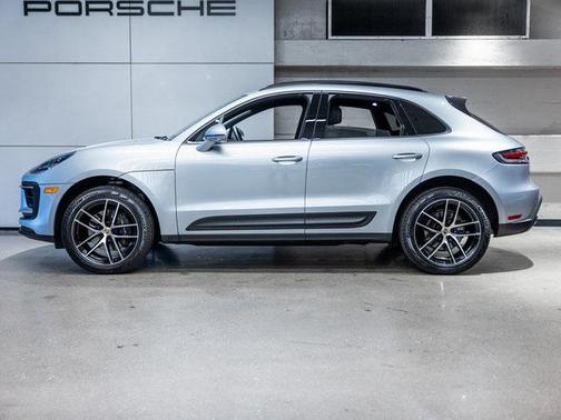 2025 Porsche Macan 