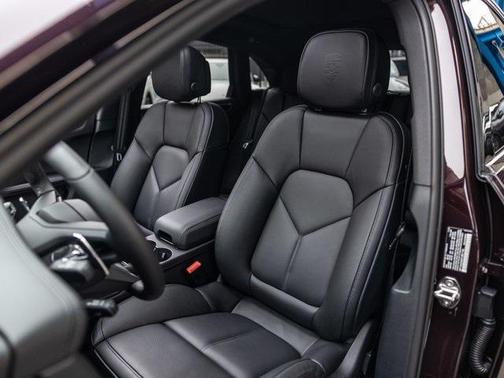 2026 Porsche Macan T