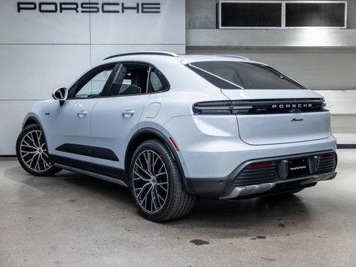 2025 Porsche Macan 