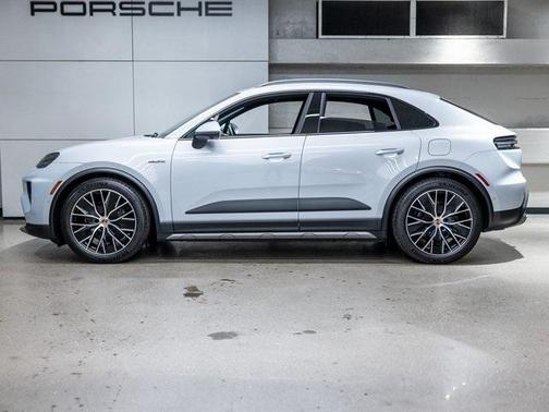 2025 Porsche Macan 