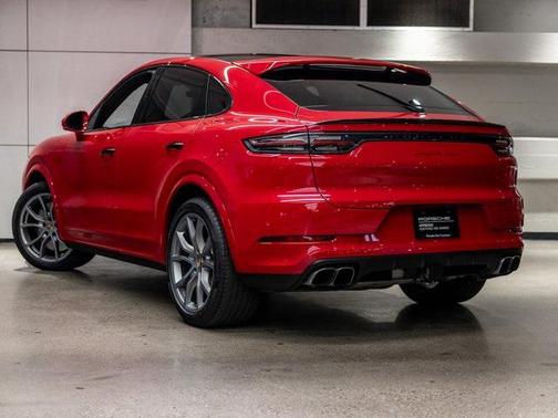 2023 Porsche Cayenne Turbo