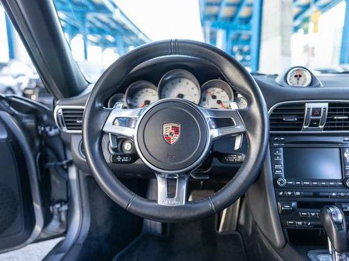 2011 Porsche 911 Carrera 4S