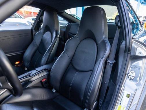 2011 Porsche 911 Carrera 4S