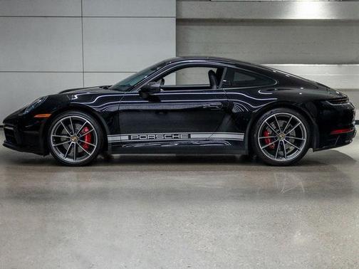 2022 Porsche 911 Carrera S