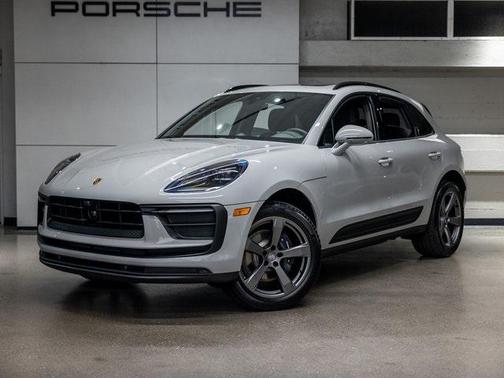 2026 Porsche Macan 