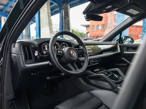 2026 Porsche Cayenne Cayenne E-Hybrid