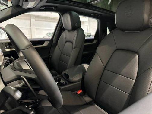 2025 Porsche Cayenne Cayenne