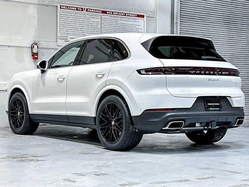 2025 Porsche Cayenne Cayenne