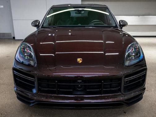 2022 Porsche Cayenne Turbo GT