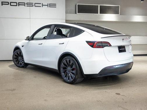 2022 Tesla Model Y Performance Dual Motor All-Wheel Drive