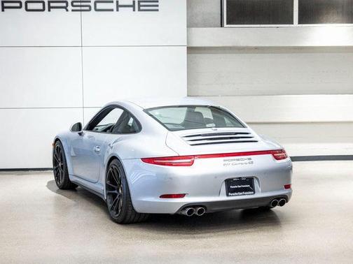 2014 Porsche 911 Carrera 4S