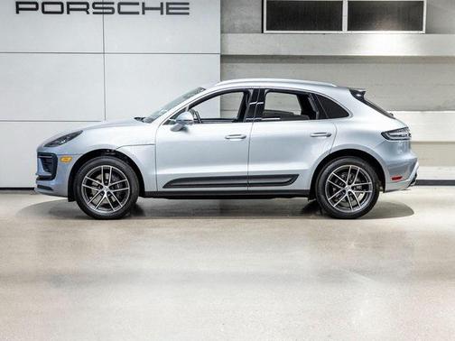2024 Porsche Macan Base