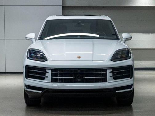 2025 Porsche Cayenne E-Hybrid S