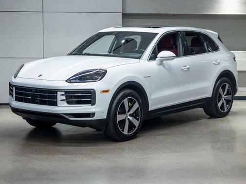 2025 Porsche Cayenne E-Hybrid S